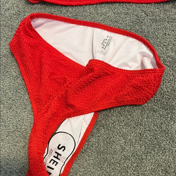 Red Bikini Set - Picture 3 of 5
